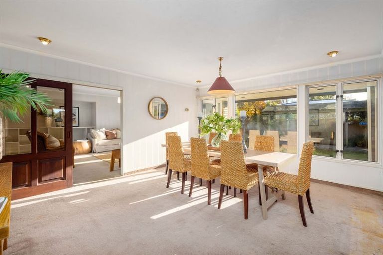 Photo of property in 4 Woodford Terrace, Ilam, Christchurch, 8053