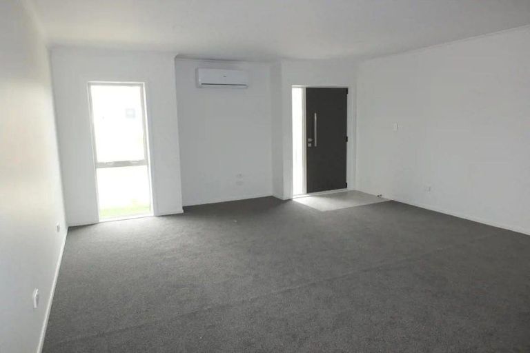 Photo of property in 5 Hof Lane, Foxton, 4814