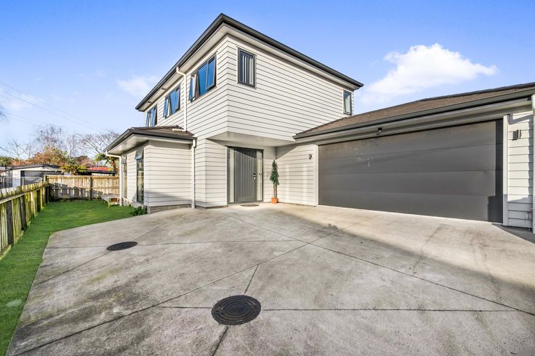 Photo of property in 6a Braeburn Place, Takanini, 2112