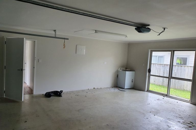 Photo of property in 73 Riverstone Drive, Riverstone Terraces, Upper Hutt, 5018