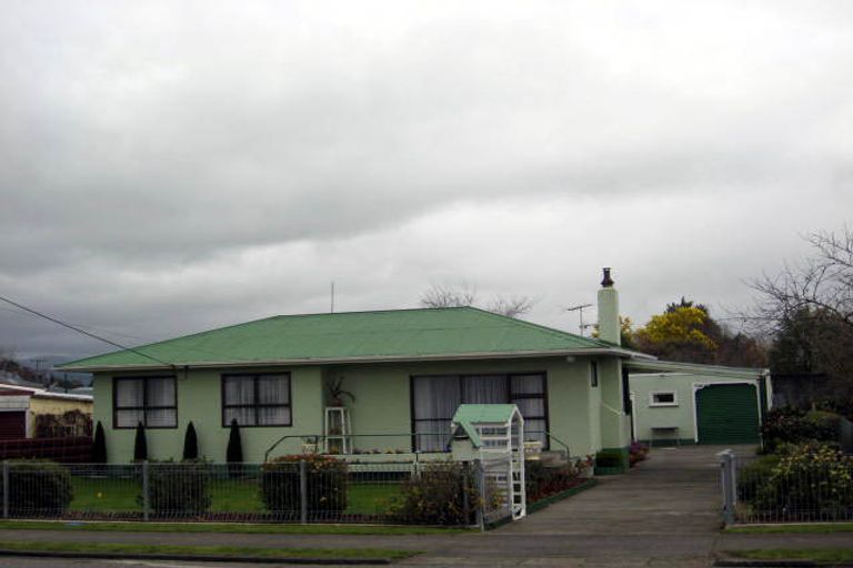 Photo of property in 438 High Street South, Carterton, 5713