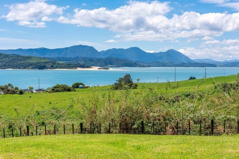 Photo of property in 41 Opononi Heights Drive, Opononi, Kaikohe, 0473