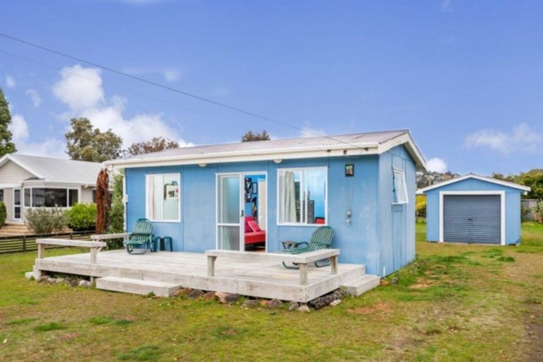 Photo of property in 119 Kiwi Road, Whangamata, 3620