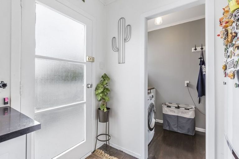 Photo of property in 31 Brightside Road, Stanmore Bay, Whangaparaoa, 0932