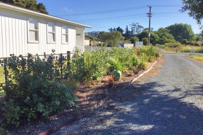 Photo of property in 17 Old Woodcocks Road, Kaipara Flats, Warkworth, 0981