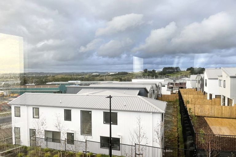 Photo of property in 20 Kapehu Road, Silverdale, 0932