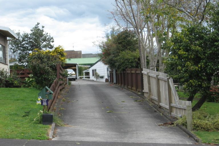 Photo of property in 5 Cumberland Crescent, Welcome Bay, Tauranga, 3112