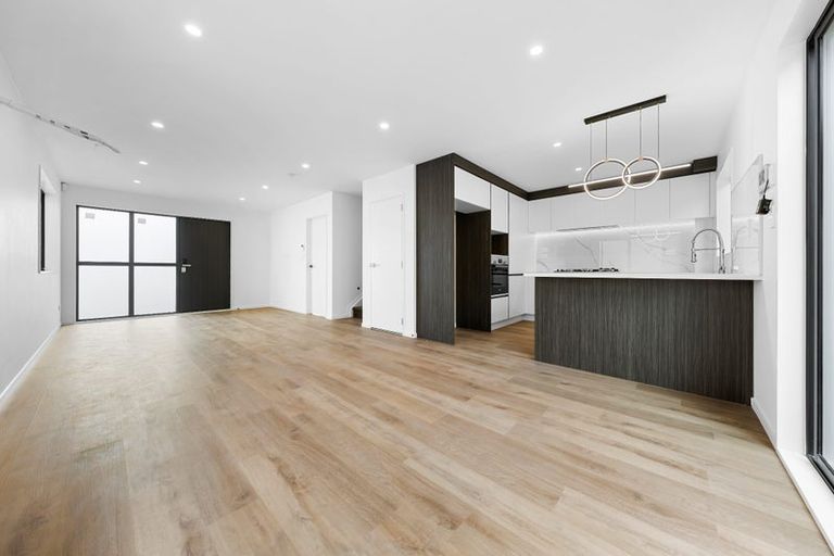 Photo of property in 19b Vida Place, Howick, Auckland, 2014