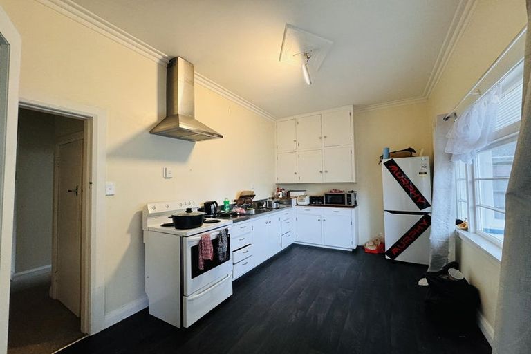 Photo of property in 64 Limbrick Street, Terrace End, Palmerston North, 4410