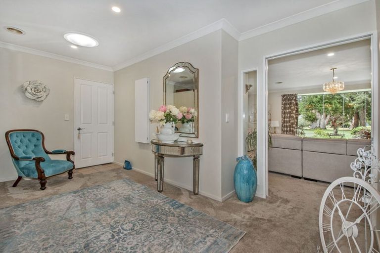 Photo of property in 18 Lochiel Place, Te Kamo, Whangarei, 0112