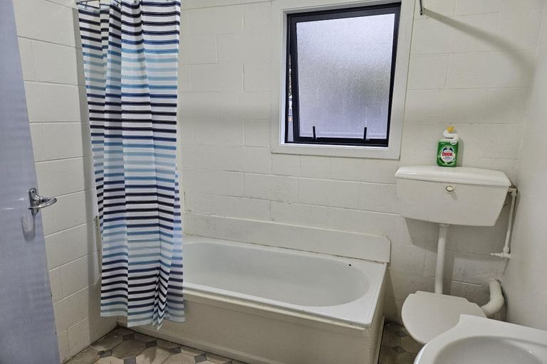 Photo of property in 4/354 Hereford Street, Linwood, Christchurch, 8011