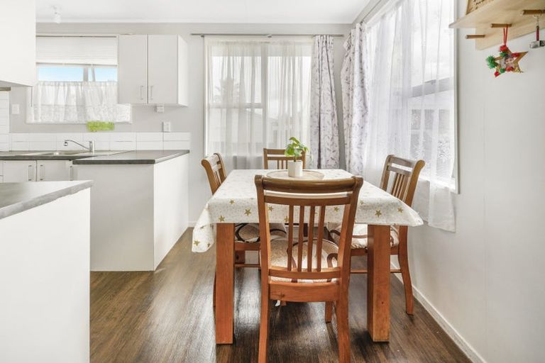 Photo of property in 18b Enfield Street, Nawton, Hamilton, 3200