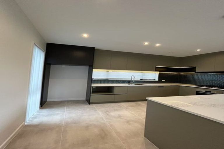 Photo of property in 7a Daytona Road, Henderson, Auckland, 0610