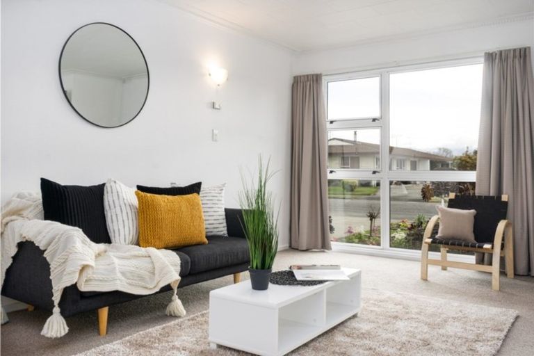 Photo of property in 14 Takahe Street, Masterton, 5810