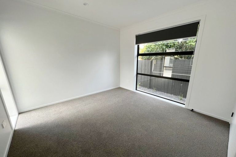 Photo of property in 2/1085 Heaphy Terrace, Hamilton