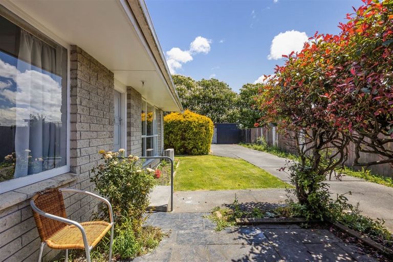 Photo of property in 3/78 Middlepark Road, Sockburn, Christchurch, 8042