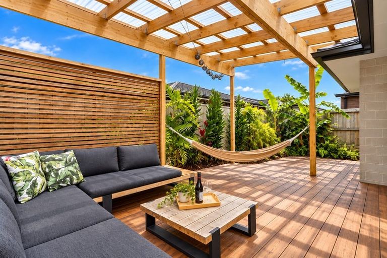 Photo of property in 41 Hills View Drive, Papamoa, 3118