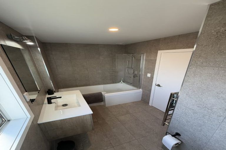 Photo of property in 2/9 Ottawa Road, Wainoni, Christchurch, 8061