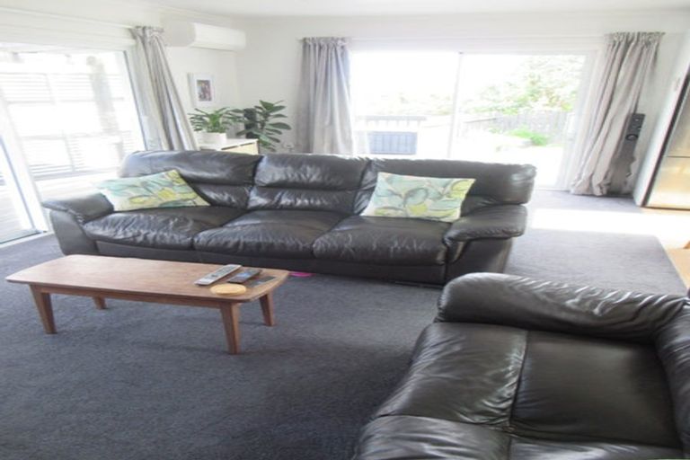 Photo of property in 57 Miromiro Road, Normandale, Lower Hutt, 5010