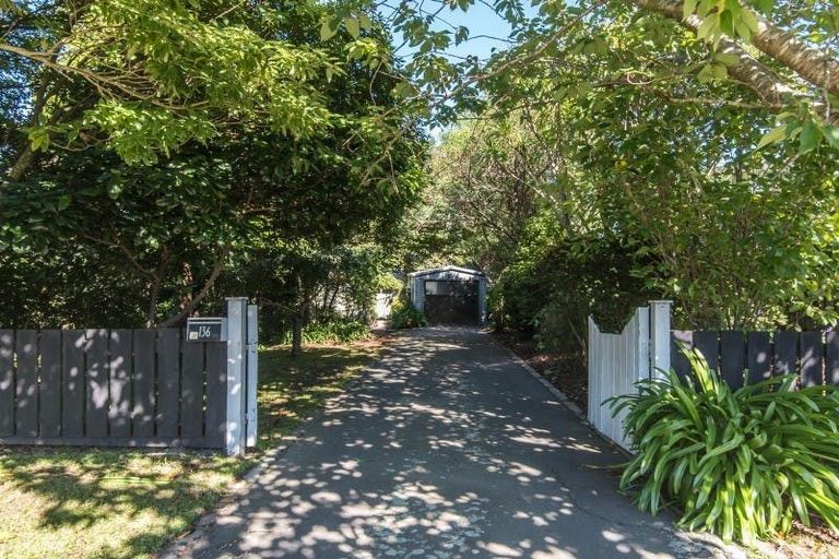 Photo of property in 136 Ruapehu Street, Paraparaumu, 5032