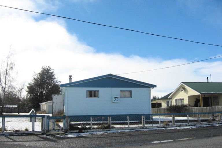 Photo of property in 22 Godley Street, Twizel, 7901