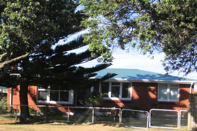 Photo of property in 102 Miramar Avenue, Miramar, Wellington, 6022