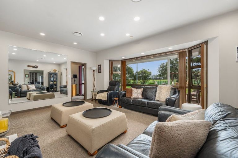 Photo of property in 537 No 1 Line, Longburn, Palmerston North, 4475