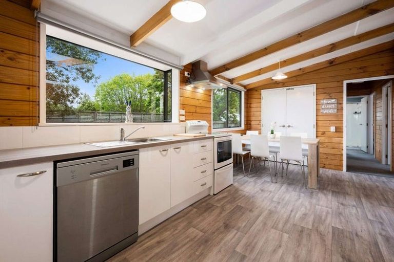 Photo of property in 15b Western Road, Ngongotaha, Rotorua, 3010