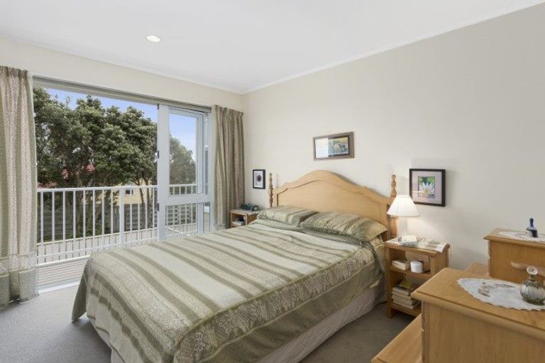 Photo of property in 49 Eskdale Road, Papakowhai, Porirua, 5024