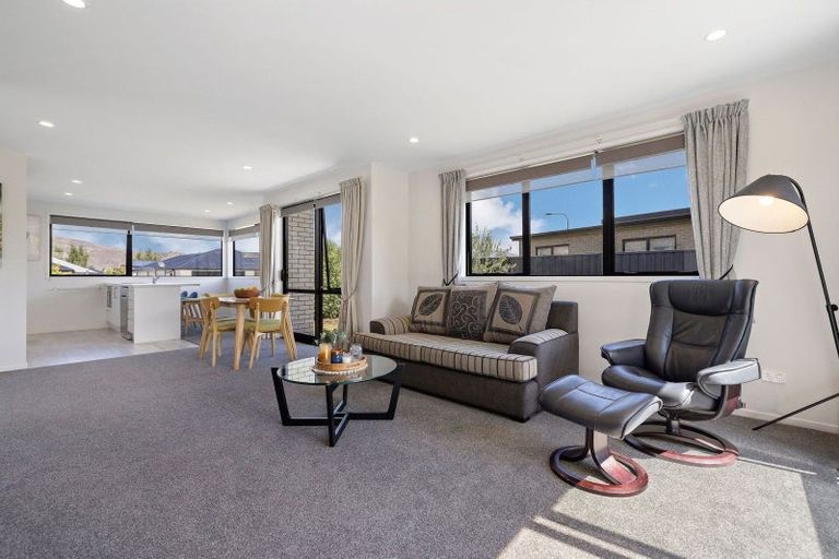 Photo of property in 17 Guano Crescent, Cromwell, 9310