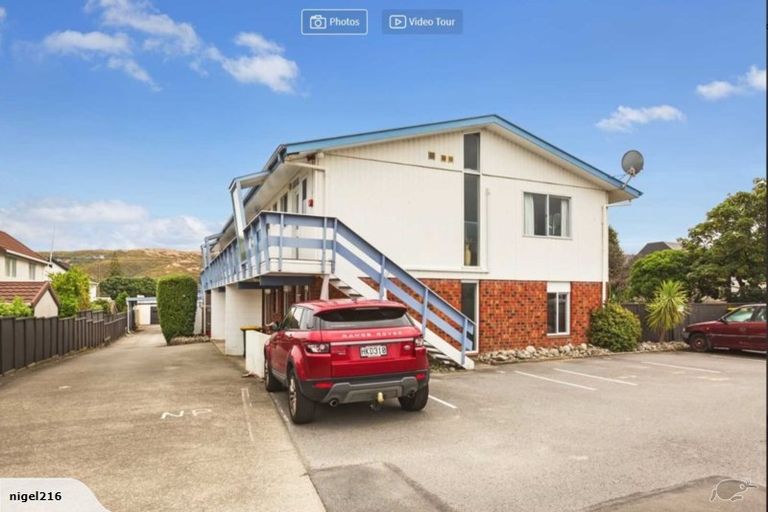 Photo of property in 10/35 Mana Esplanade, Paremata, Porirua, 5026