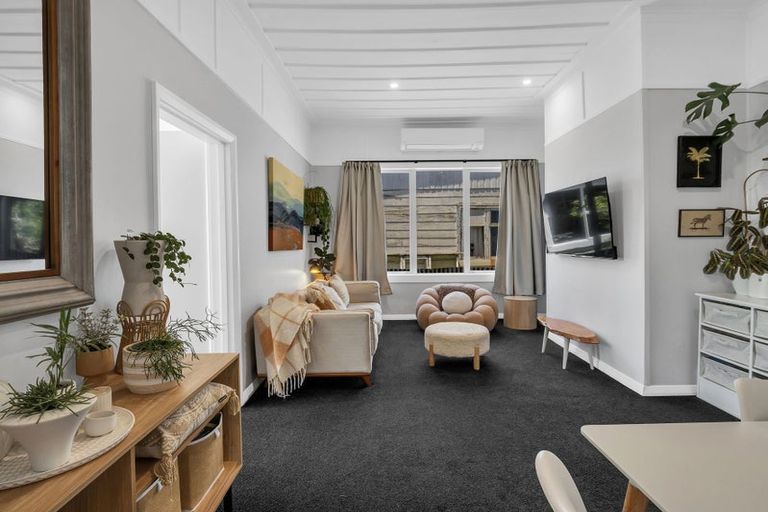 Photo of property in 14 Lowther Street, Whanganui, 4500