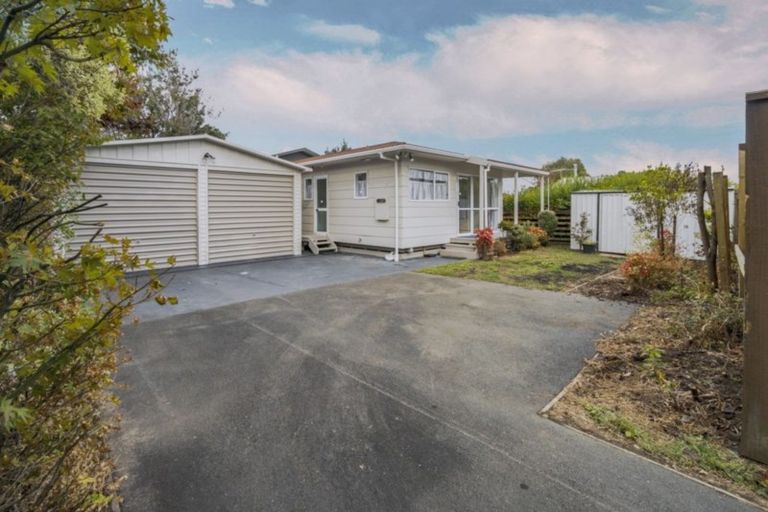 Photo of property in 1/99 Parkers Road, Tahunanui, Nelson, 7011