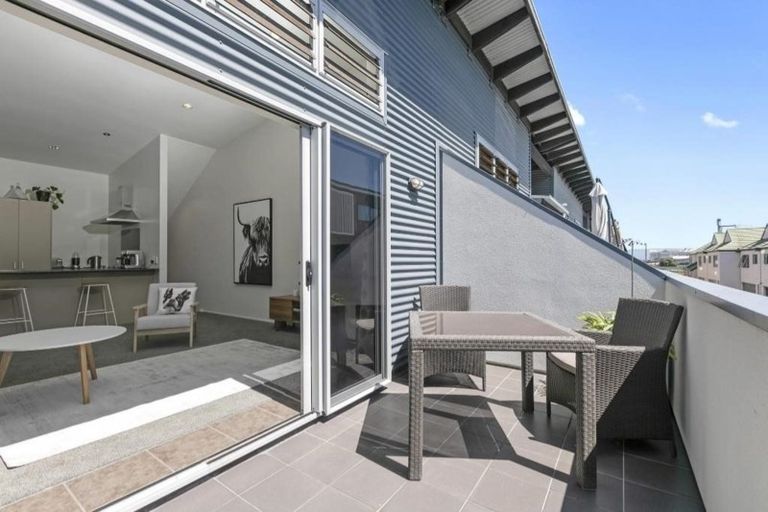 Photo of property in 40c Miro Street, Mount Maunganui, 3116