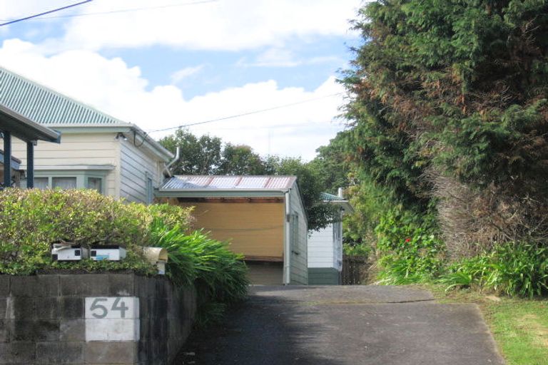 Photo of property in 3/54 View Road, Henderson, Auckland, 0612