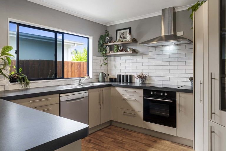 Photo of property in 91 Solomon Street, Brookfield, Tauranga, 3110