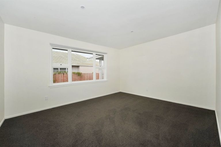Photo of property in 42 Carruthers Street, Ilam, Christchurch, 8041