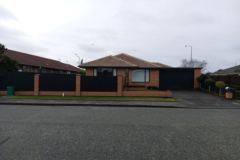 Photo of property in 1/21 Kintyre Drive, Broomfield, Christchurch, 8042