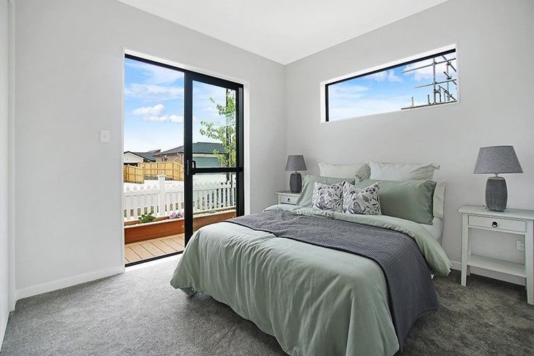 Photo of property in 6 Holcroft Street, Papakura, 2110