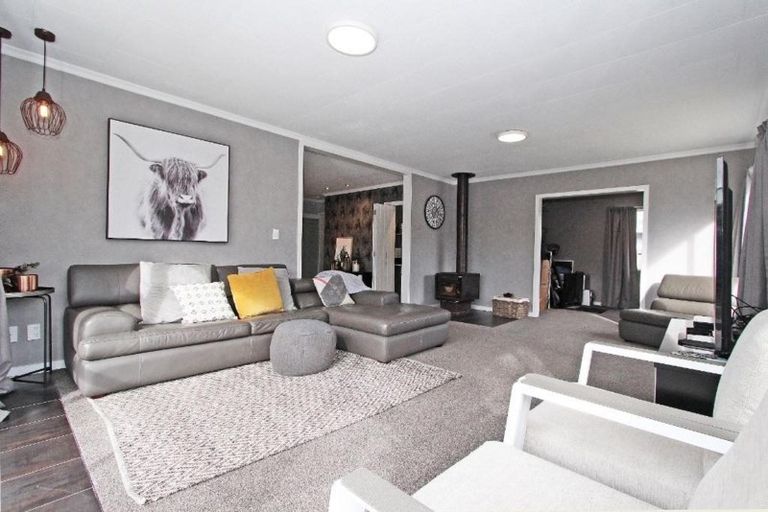 Photo of property in 6 Windlesham Place, Wakefield, 7025