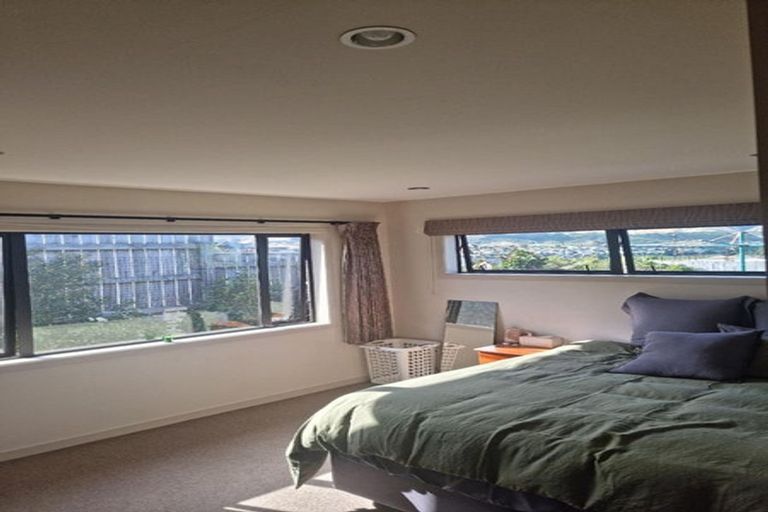 Photo of property in 77 Aotea Drive, Aotea, Porirua, 5024