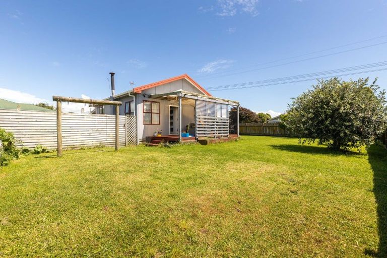Photo of property in 36 Mouatt Street, Waitara, 4320