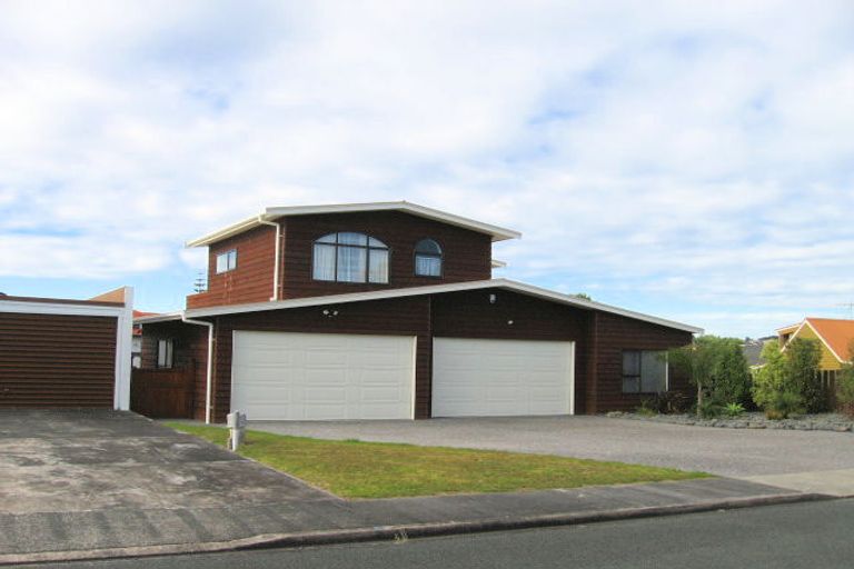 Photo of property in 50 Kauri Crescent, Snells Beach, 0920