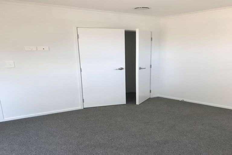 Photo of property in 1/2 Mcnicol Street, Fairfield, Hamilton, 3214