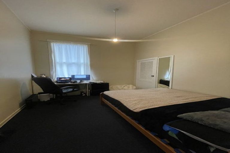 Photo of property in 75 Herald Street, Berhampore, Wellington, 6023