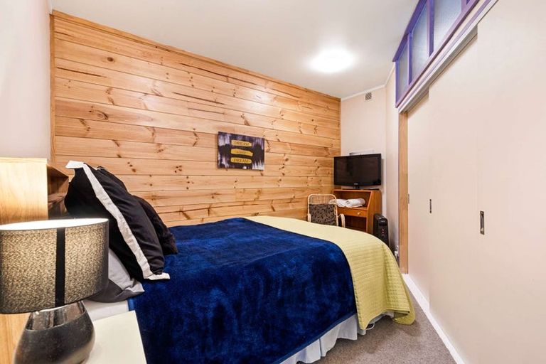 Photo of property in 9a Finlay Grove, Waikawa, Picton, 7220