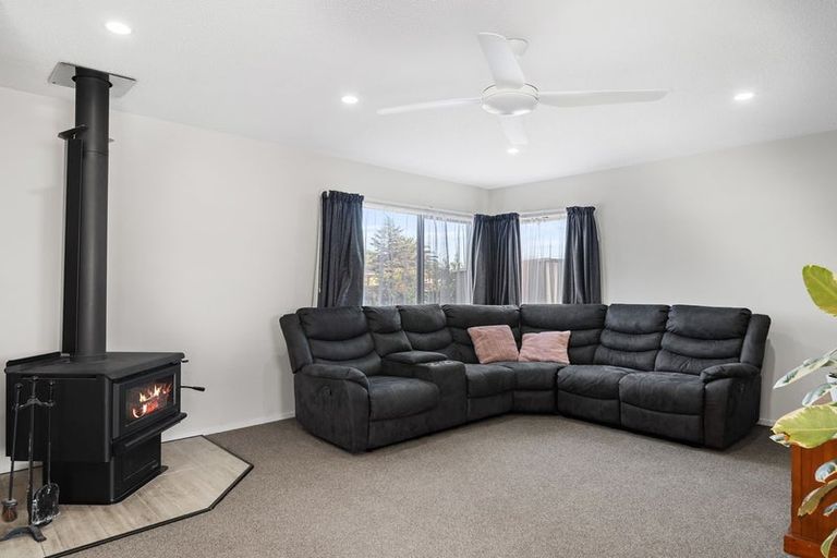 Photo of property in 39 Brookside Road, Rolleston, 7614