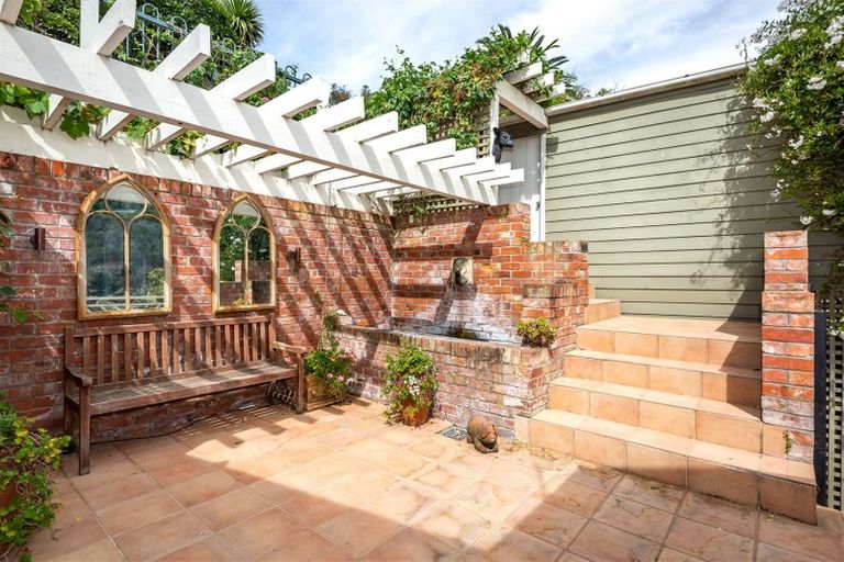 Photo of property in 97 Richmond Hill Road, Richmond Hill, Christchurch, 8081