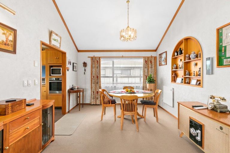 Photo of property in 15a Holyrood Terrace, Waipukurau, 4200