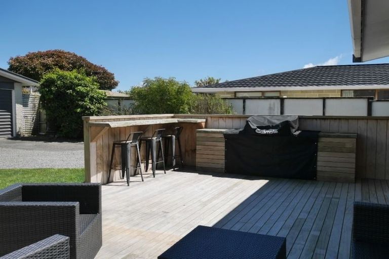 Photo of property in 39 Andrew Street, Waikanae, 5036